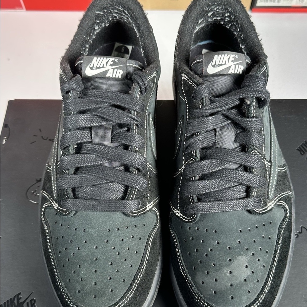 Size - Air Jordan 1 Retro Low OG SP x Travis Scott Black Phantom 2022 - Picture 3 of 9